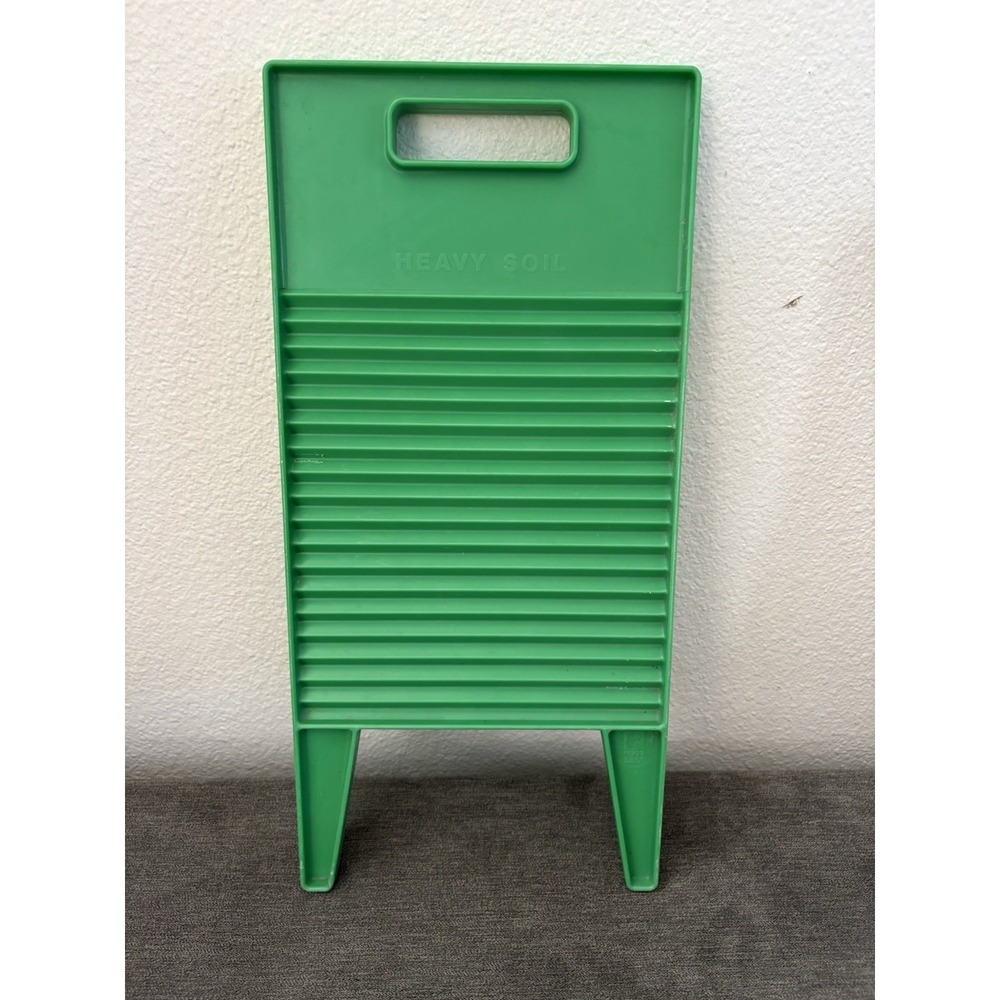 VINTAGE Fesco 4544 Made In‎ USA Green Plastic Washing Board 18"x8.5" Movie Prop